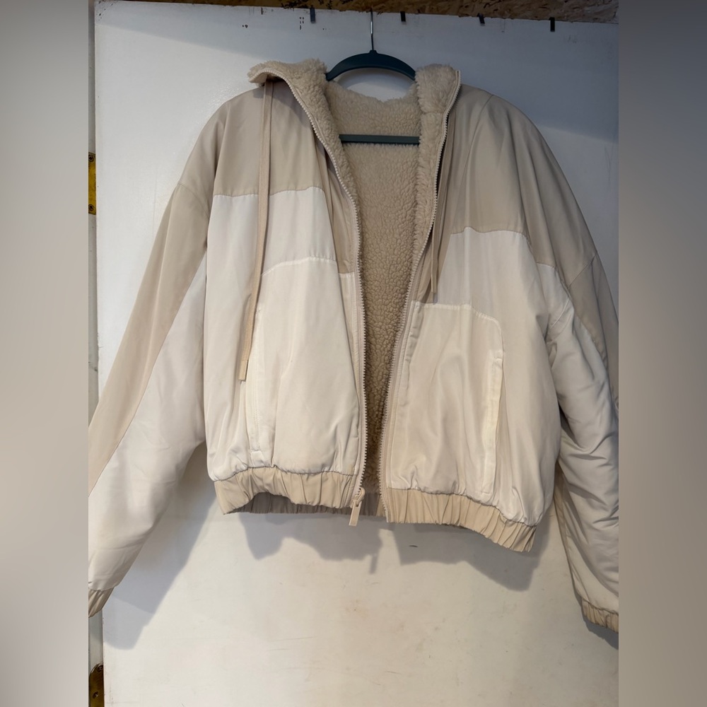 Neutral Two-Tone Sherpa-Lined Alo Bomber Jacket